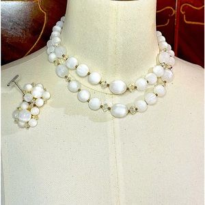 Vintage Lisner Moonstone necklace/Earrings